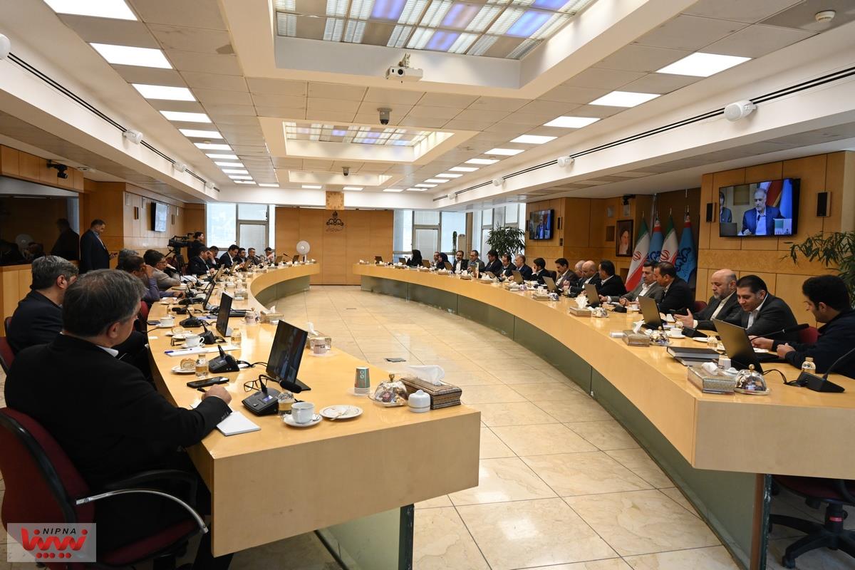 نشست مدیران بازرگانی شرکت های پتروشیمی با سفیر ایران در روسیه در حضور مدیرعامل NPC 27